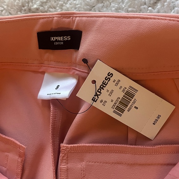 Express Editor Spring Shorts - Picture 5 of 5